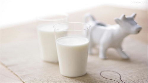 人到中年多喝牛奶好吗吗,更年期女性经常吃奶制品，对身体带来的好处都有哪些？